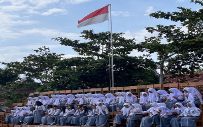 Selamat Tinggal Masa SMA, Upacara Terakhir Kelas XII Penuh Kenangan