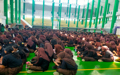 130 Pelajar SMAN 10 Batang Hari Ikut Ramaikan Aubade Akbar